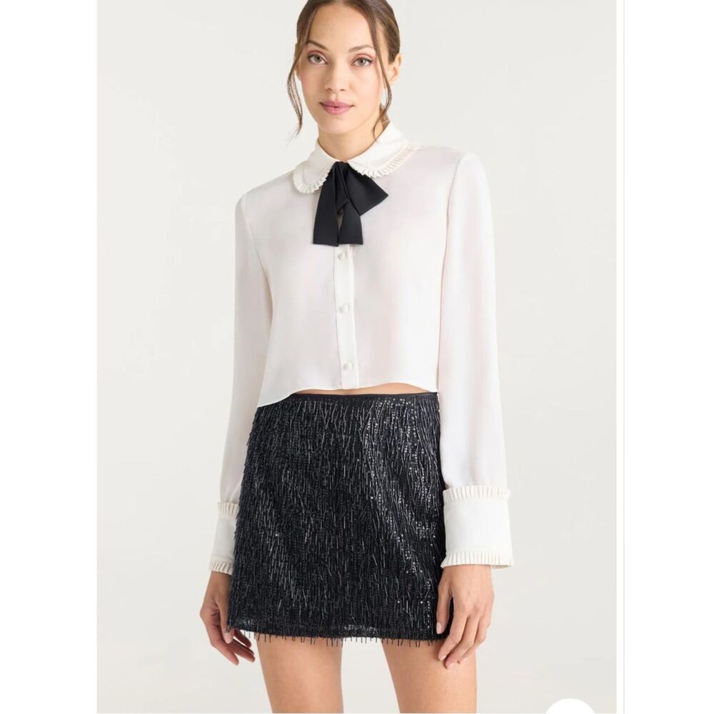 cinq a sept Zaida White Button-Front Blouse with Black Bow cropped size medium - Picture 2 of 12